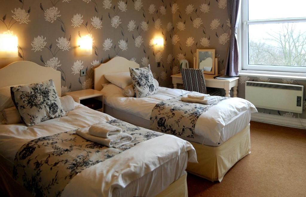 Hillcrest Hotel Lincoln Zimmer foto